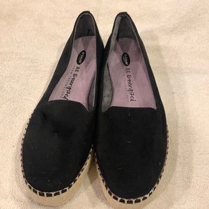 Brand new never worn Dr. Scholl’s slip on’s size 8